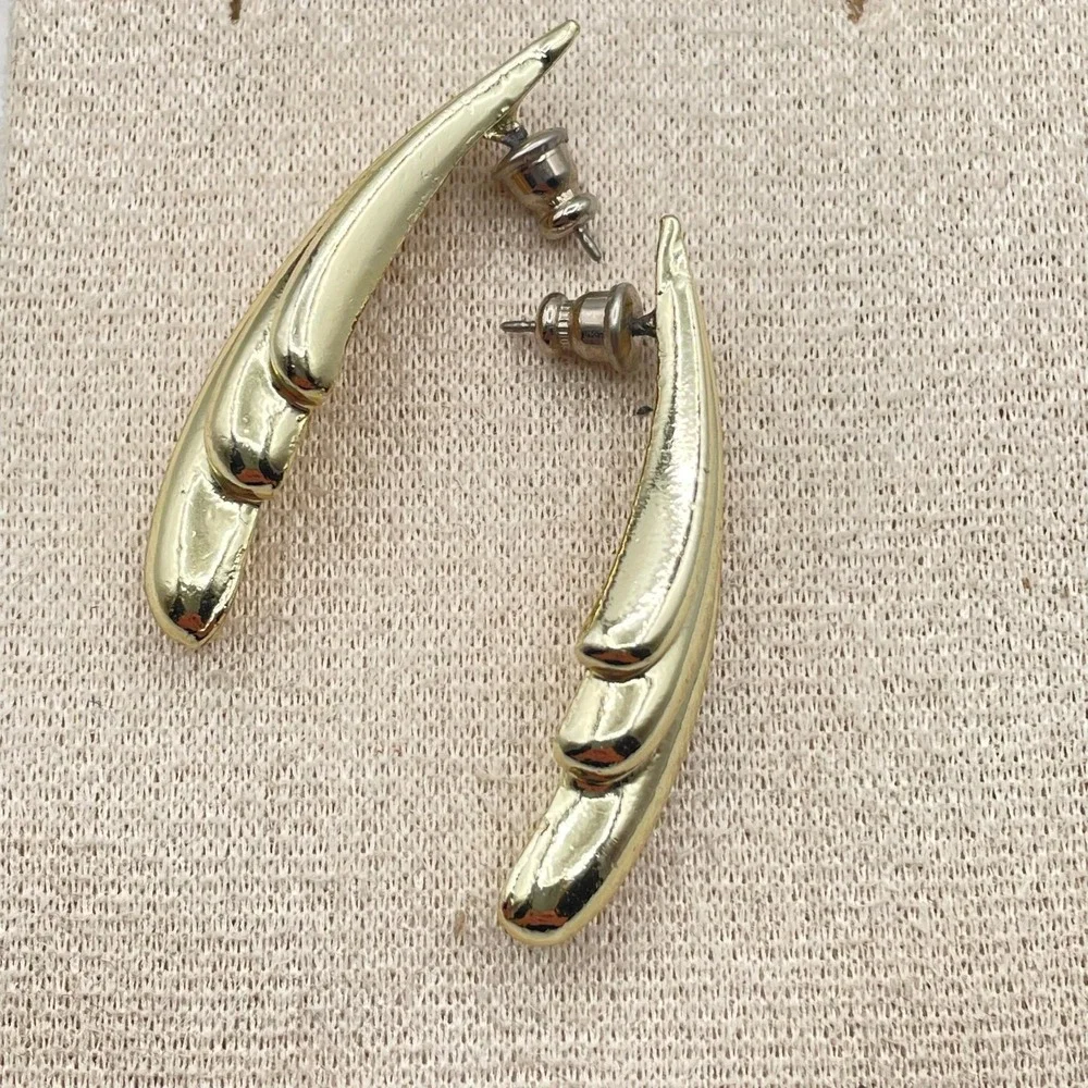 Vintage VTG Gold Tone Dangle Earrings Shiny Abstract Wing‎ Mid-Century Modern
